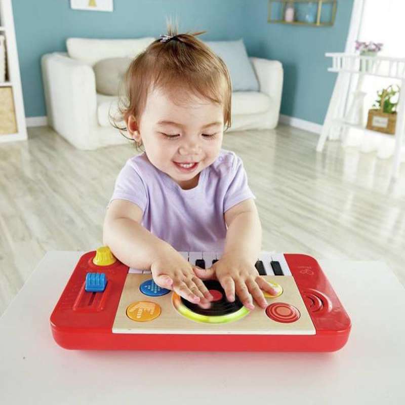HAPE DJ MIXING AND TURNTABLES STUDIO