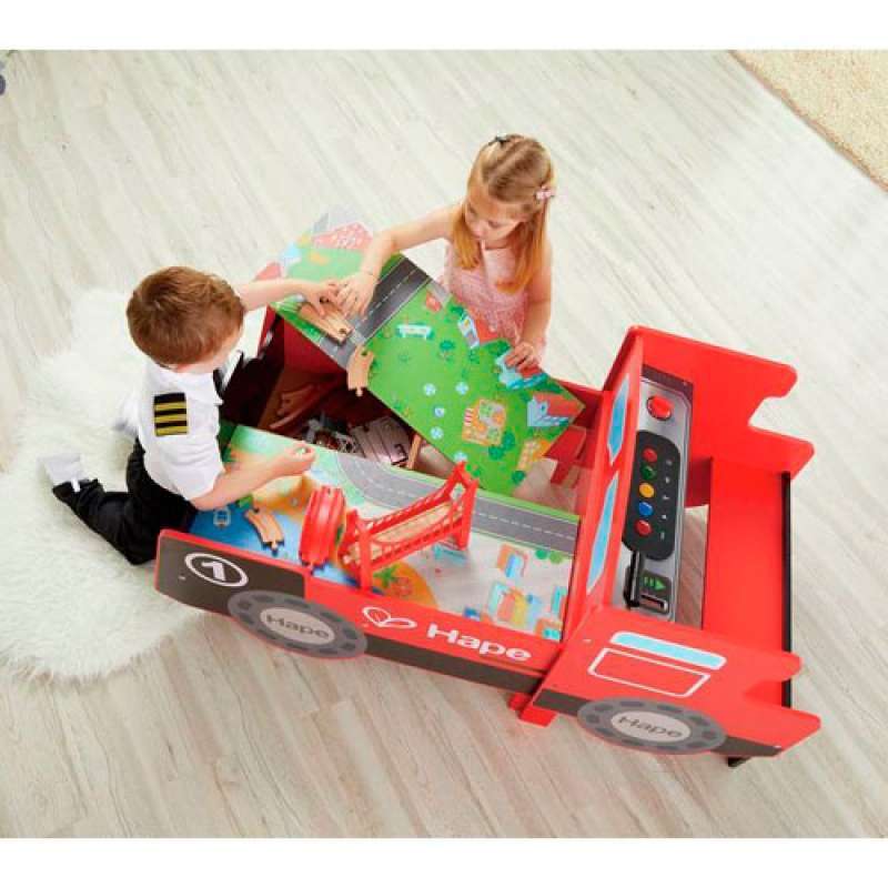 HAPE GREAT TRAIN TABLE