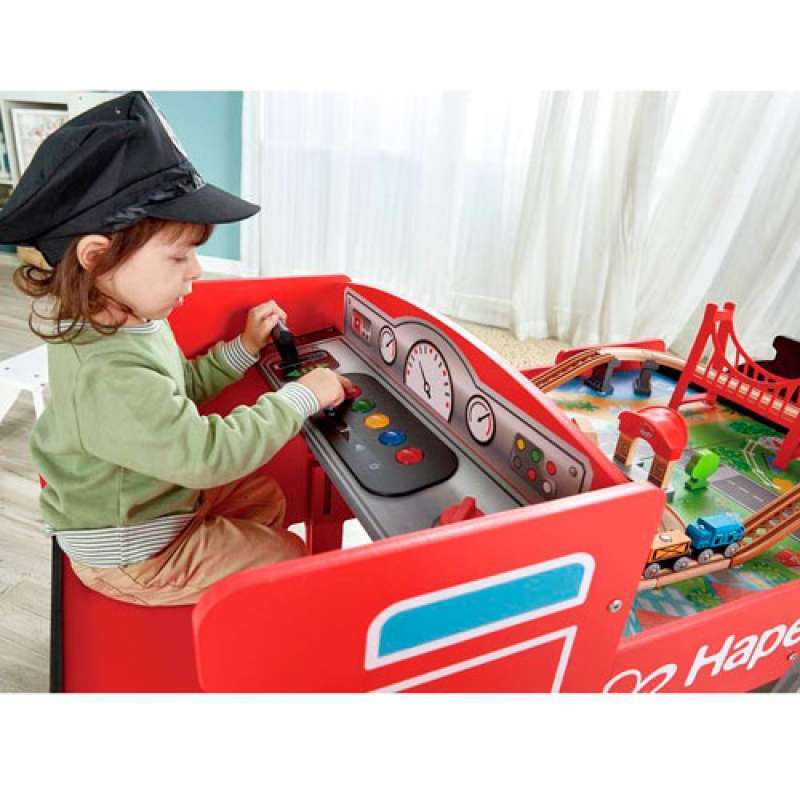 HAPE GREAT TRAIN TABLE